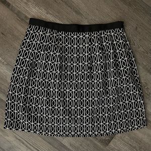 Banana Republic Skirt Size 2